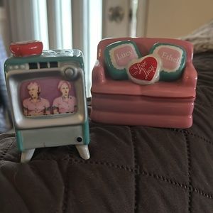I live Lucy salt and pepper shakers
